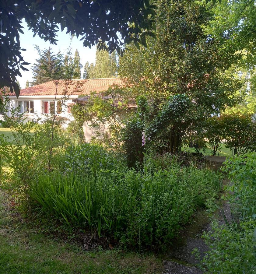 La Gisiere, Chambres D'Hotes Challans Dış mekan fotoğraf